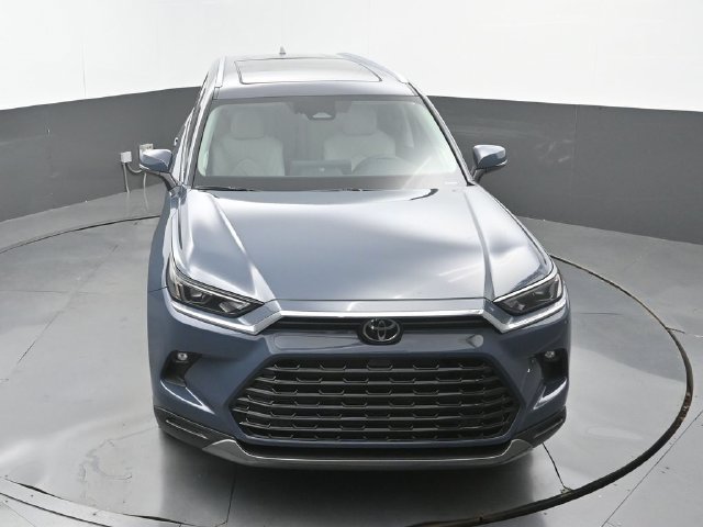 New 2026 Toyota Grand Highlander FWD image 30