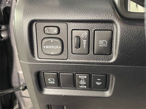 Used 2023 Toyota 4Runner Limited image 15