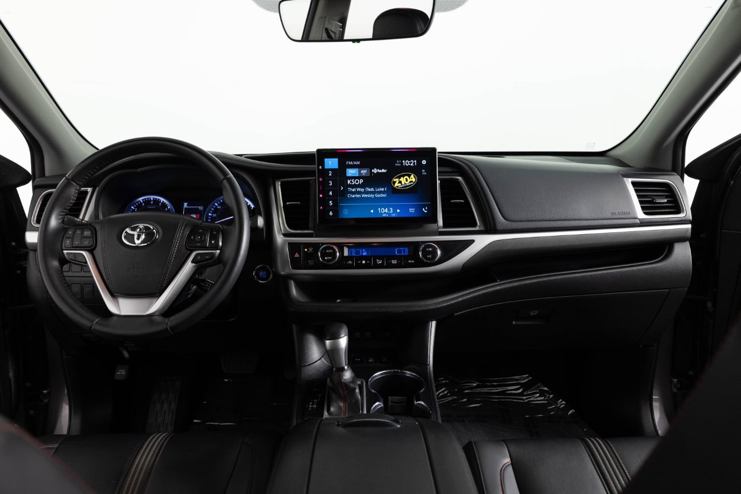 Used 2019 Toyota Highlander SE AWD/4WD image 37