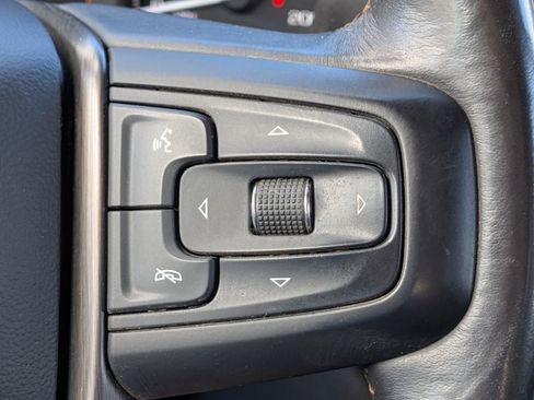 Used 2023 GMC Sierra 2500 AT4 image 24