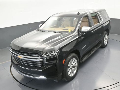 Used 2021 Chevrolet Tahoe Premier w/ Premium Package image 57