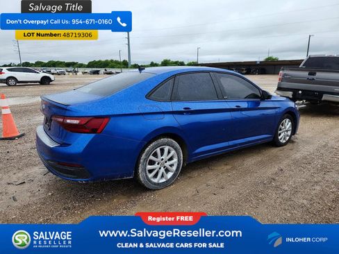 Used 2023 Volkswagen Jetta Sport FWD image 4