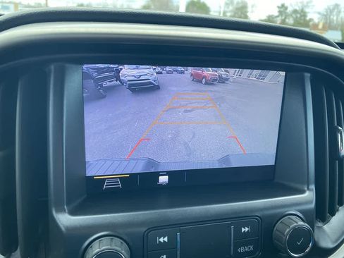 Used 2020 GMC Canyon Denali image 16