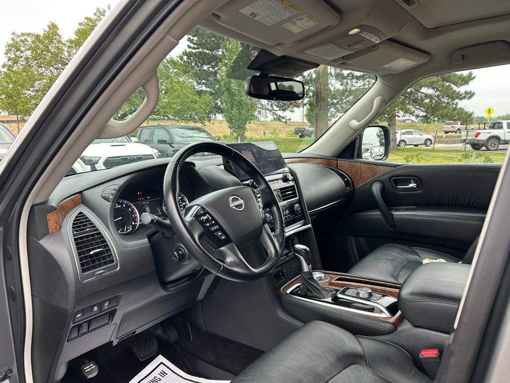 Used 2024 Nissan Armada SL AWD/4WD image 23