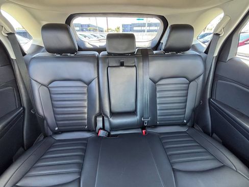 Used 2024 Ford Edge SEL AWD/4WD image 39