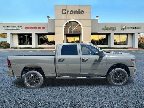 New 2026 RAM 2500 Tradesman AWD/4WD image 2