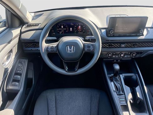 Certified 2023 Honda Accord LX image 23