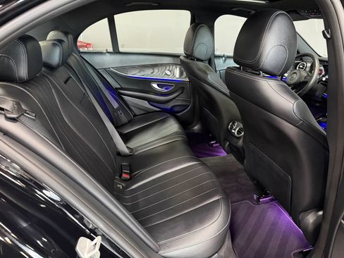 Used 2017 Mercedes-Benz E 300 4MATIC image 20