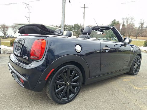 Used 2020 MINI Cooper S image 6