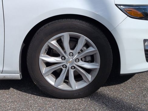 Used 2025 Chevrolet Malibu LT image 18