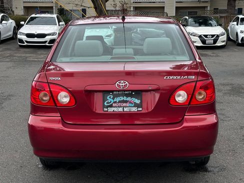 Used 2005 Toyota Corolla Sedan image 6