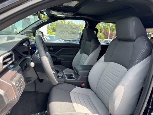 New 2025 Toyota Tacoma TRD Off-Road image 10