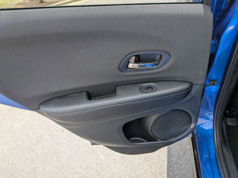 Used 2022 Honda HR-V Sport image 27