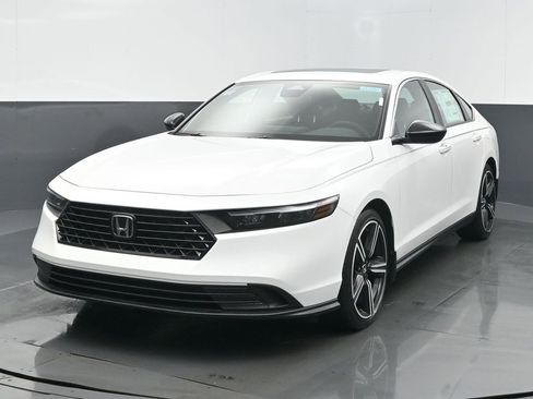 New 2025 Honda Accord Sport image 6