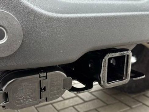 Used 2023 Ford Bronco Outer Banks w/ Sasquatch Package image 12