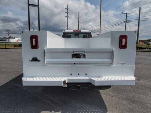 New 2025 GMC Sierra 3500 Pro w/ Convenience Package image 6