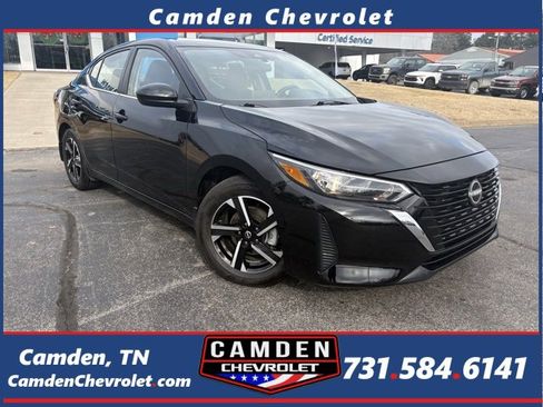 Used 2025 Nissan Sentra SV image 1