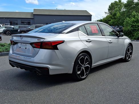 Certified 2023 Nissan Altima 2.5 SR w/ SR Premium Package FWD image 7