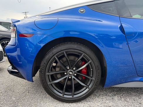 Used 2024 Nissan Z Performance w/ Floor Mat Package RWD image 10