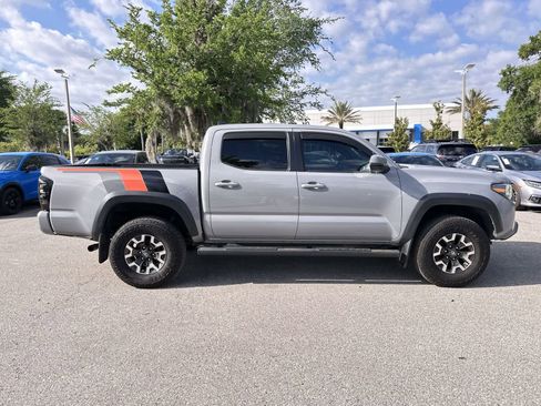 Used 2021 Toyota Tacoma 4x4 Double Cab image 7
