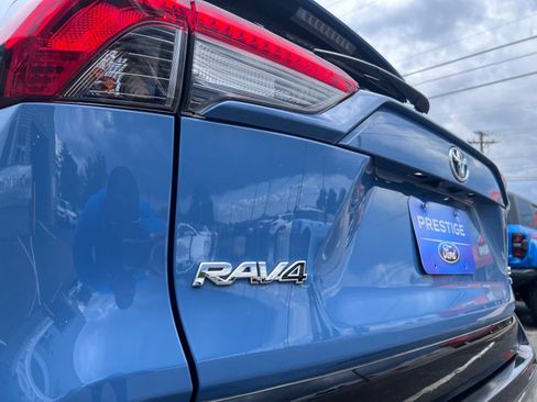 Used 2024 Toyota RAV4 SE AWD/4WD image 10