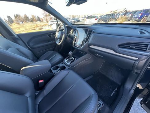 Used 2025 Subaru Forester Limited w/ Popular Package #1 AWD/4WD image 30