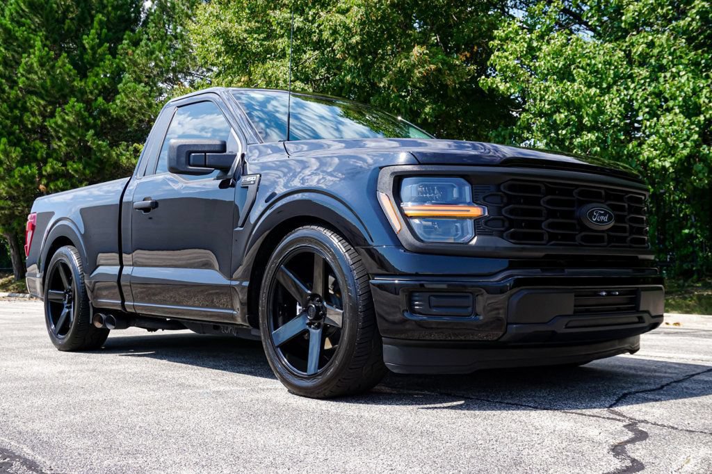 Used 2025 Ford F150 XL RWD image 2