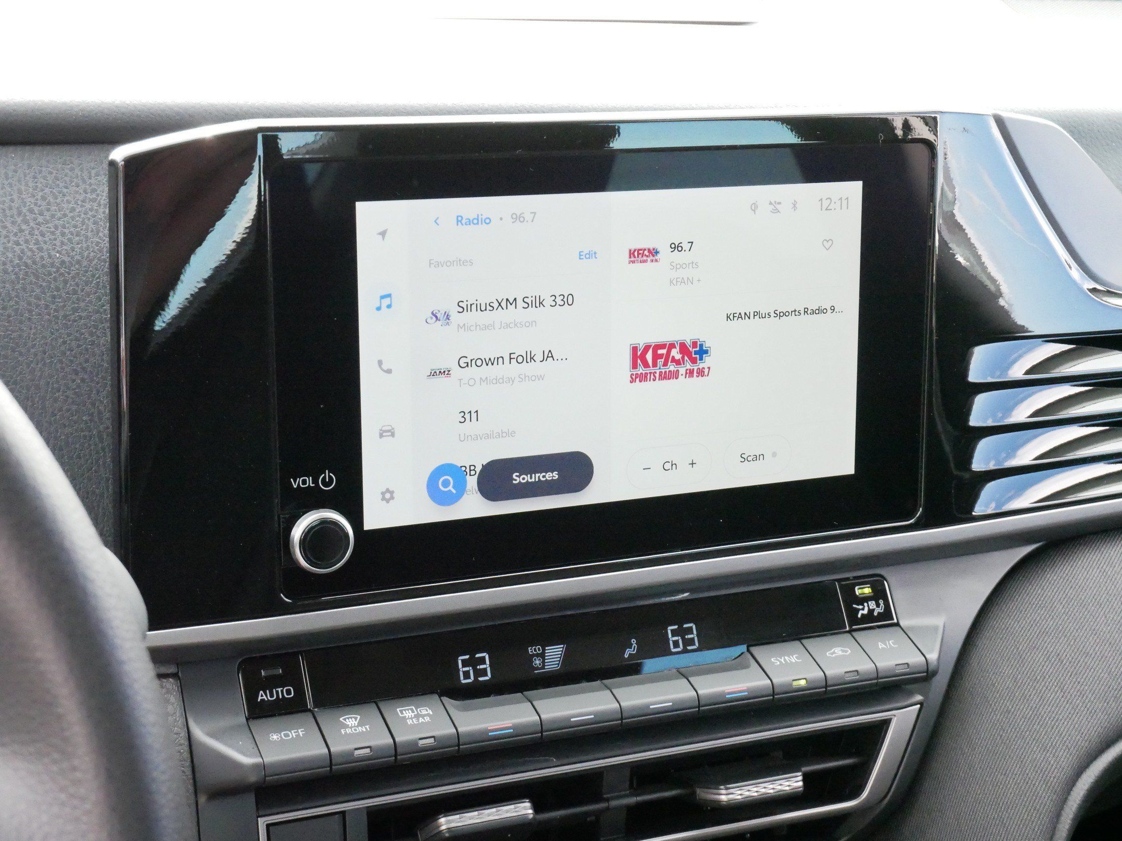 Certified 2026 Toyota Camry LE FWD image 22