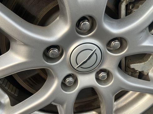 Used 2025 Chrysler Pacifica Select FWD image 9