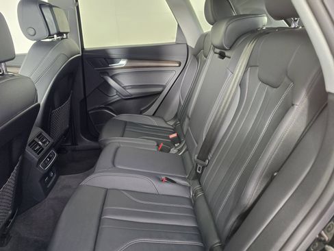 Certified 2024 Audi Q5 2.0T Premium Plus AWD/4WD image 41