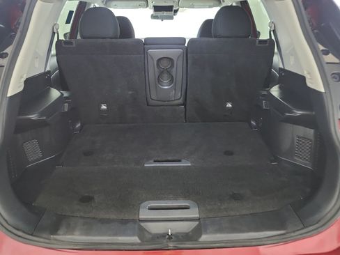 Used 2019 Nissan Rogue SV AWD/4WD image 14