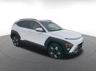 Used 2025 Hyundai Kona SEL video 2