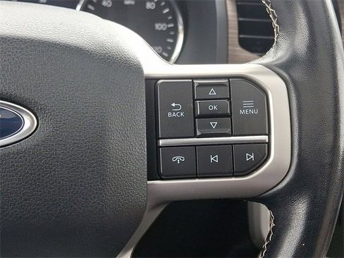 Used 2023 Ford Expedition Max Limited image 21