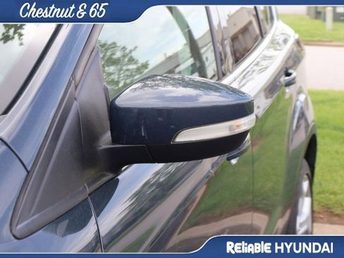 Used 2019 Ford Escape Titanium image 12