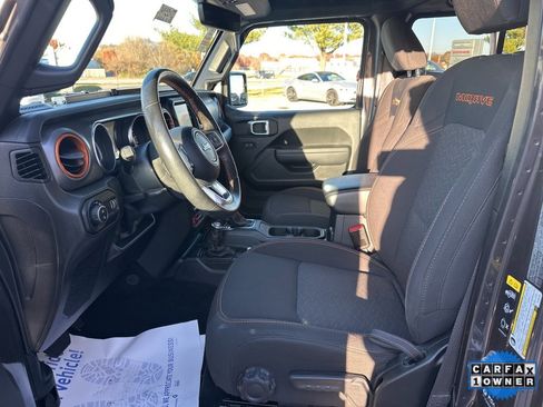 Used 2023 Jeep Gladiator Mojave w/ Cold Weather Group image 56