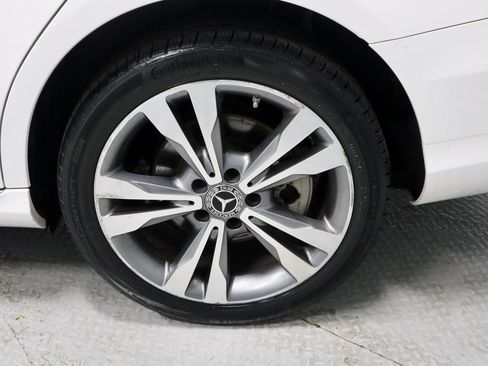 Used 2021 Mercedes-Benz C 300 4MATIC Sedan image 19