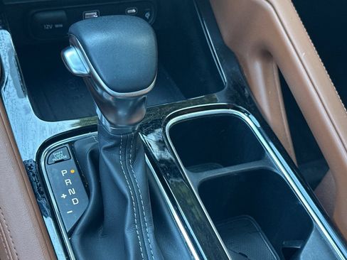 Certified 2024 Kia Telluride SX X-Line AWD/4WD image 19