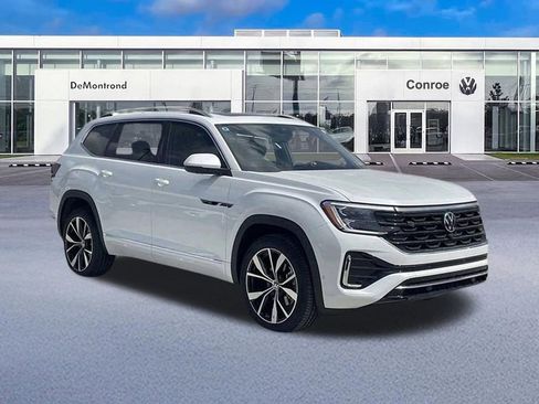 Used 2025 Volkswagen Atlas SEL Premium R-Line AWD/4WD image 13