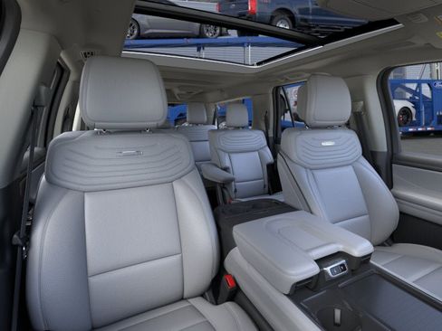 New 2026 Ford Expedition Max Platinum AWD/4WD image 10