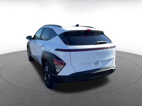Used 2025 Hyundai Kona SEL image 11