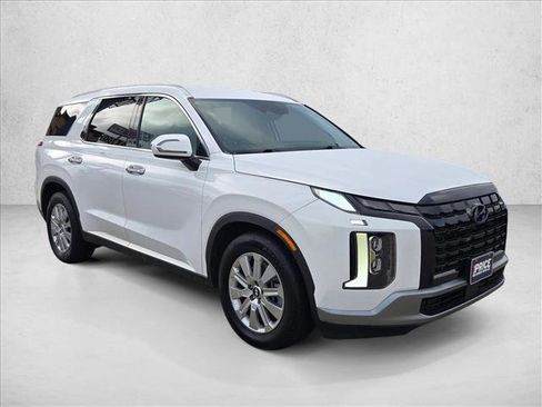Used 2025 Hyundai Palisade SEL image 3
