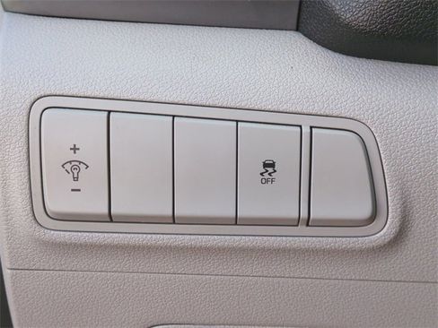 Used 2017 Hyundai Tucson SE image 17