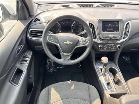 Certified 2022 Chevrolet Equinox LT FWD image 15