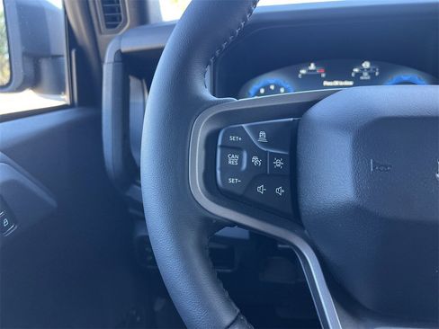 New 2025 Ford Bronco Badlands AWD/4WD image 11