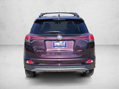 Used 2017 Toyota RAV4 XLE image 7