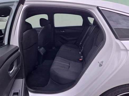 Used 2023 Honda Accord Sport image 14