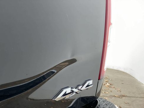 Used 2024 RAM 2500 Big Horn image 35