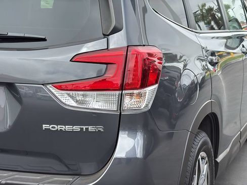 Used 2023 Subaru Forester Premium AWD/4WD image 7
