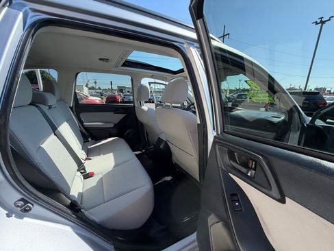 Used 2015 Subaru Forester 2.5i Premium AWD/4WD image 15
