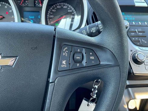 Used 2012 Chevrolet Equinox LS image 23